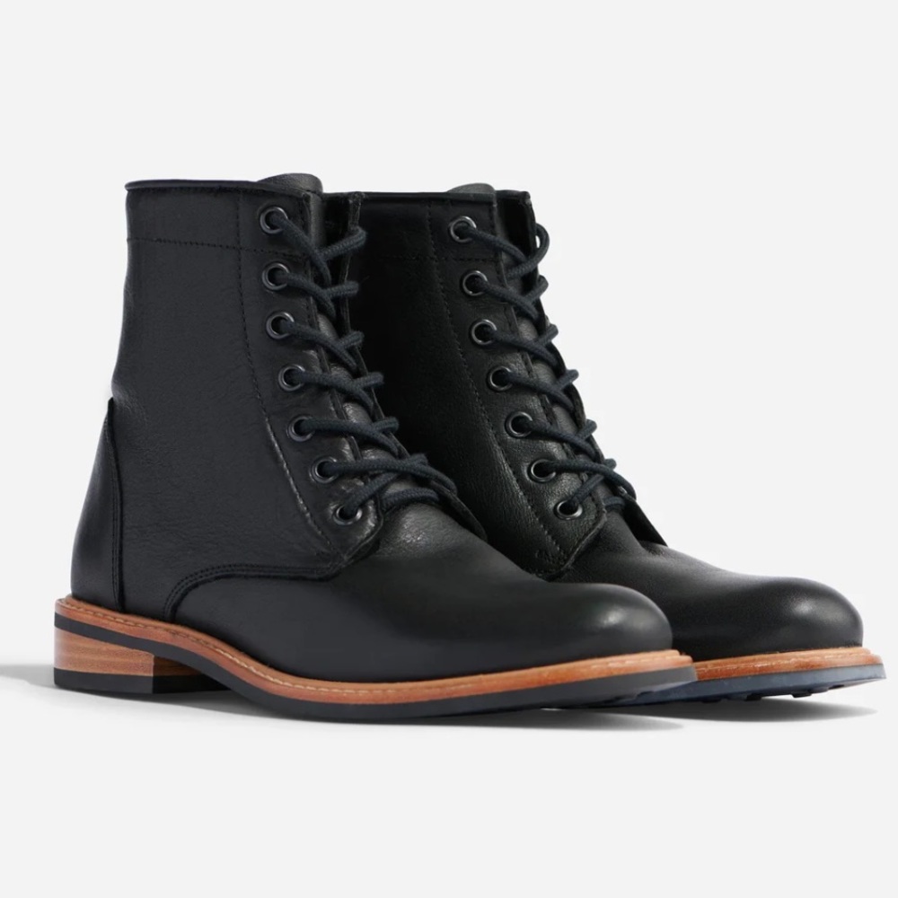 Nisolo Amalia black lace up boots 9 women's All-Weather